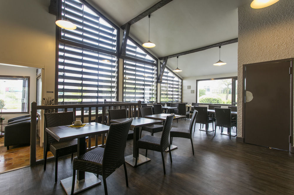 Le Charollais Motel Restaurant Contact-Hotel Vitry-en-Charollais Exterior photo
